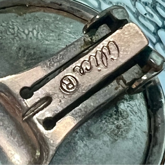 Vintage ‘Alice’ clip on silver earrings - Picture 5 of 7